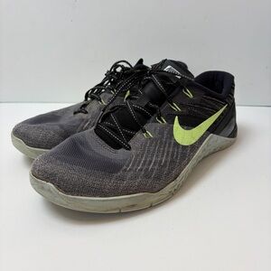 Nike Metcon 3 Gray and Green Training Tennis Shoes Women's‎ 9.5